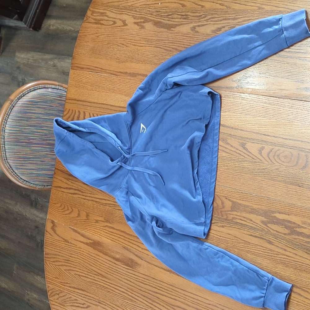 GymShark cropped hoodie
